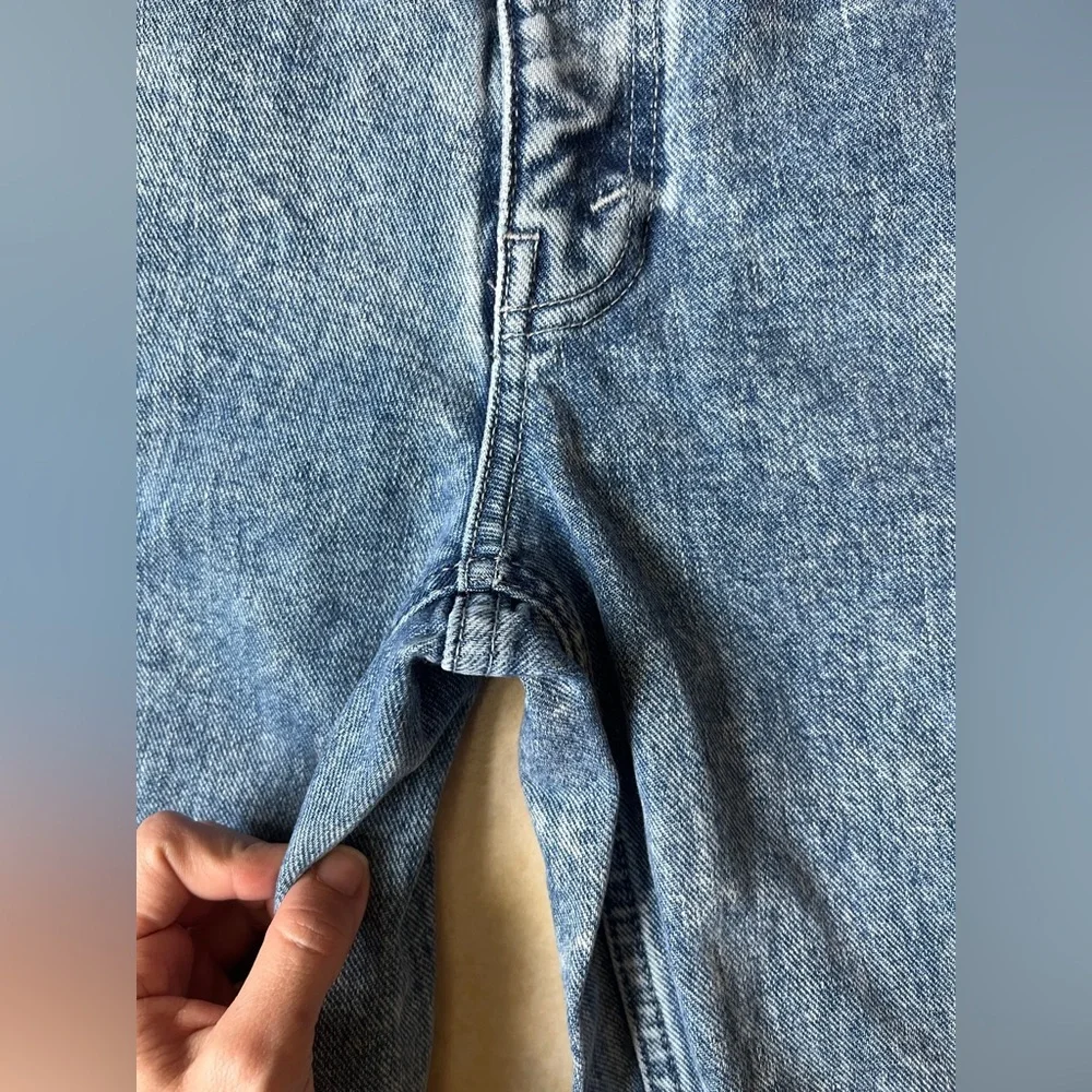 BDG Urban Outfitters High-Rise Baggy Jeans Women's 25 Blue Acid Wash - Picture 4 of 13